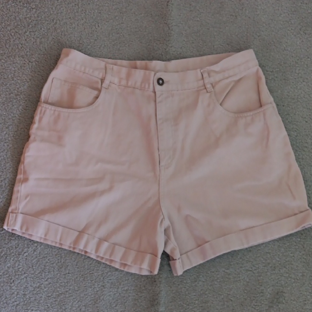 Women's Light Tan Jean Shorts (Plus Size)